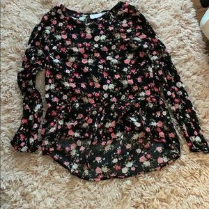 Flowery loose top